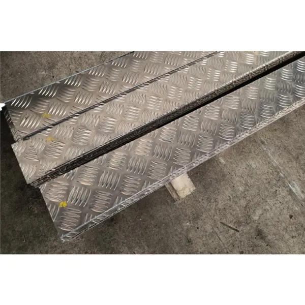Plech slza Al 2mm - pás 100x2000mm